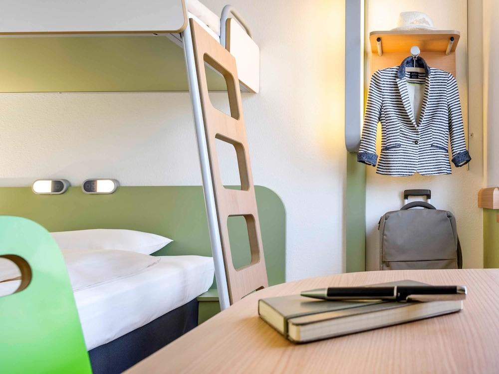 Hotel Ibis Budget Port *