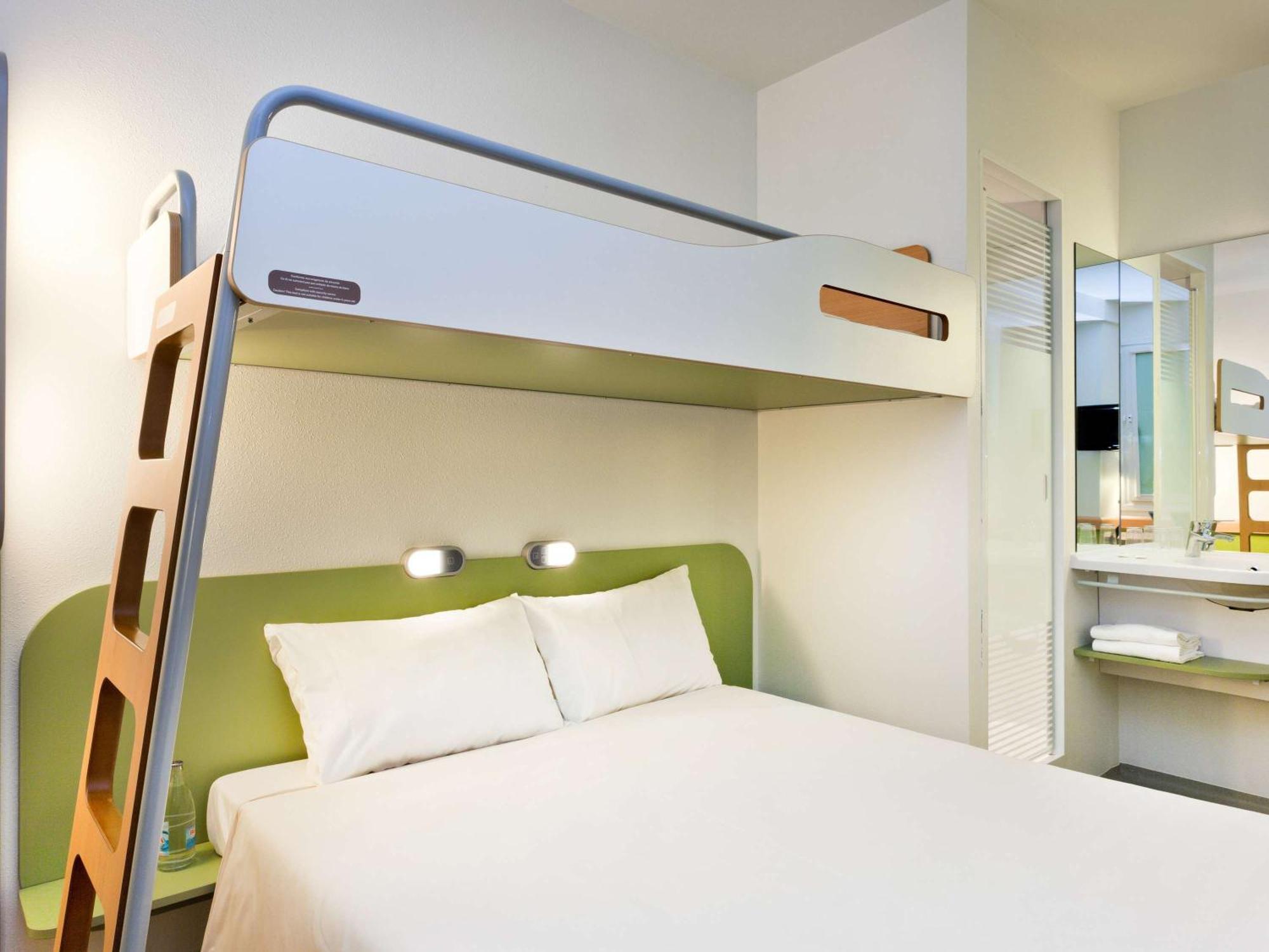 Ibis Budget Port Hotel